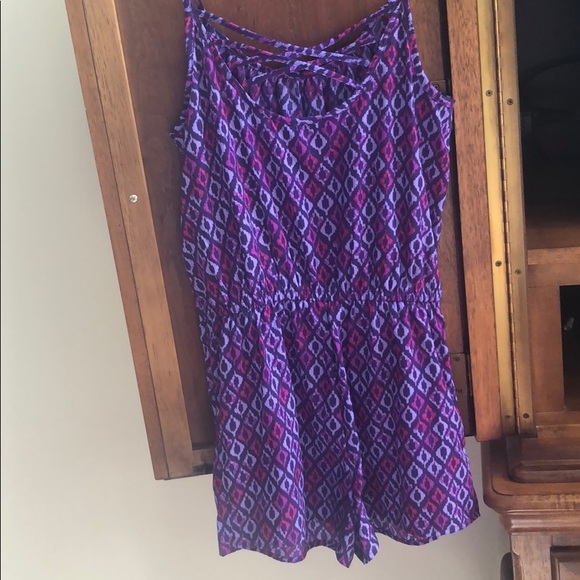 Romper - Picture 2 of 2